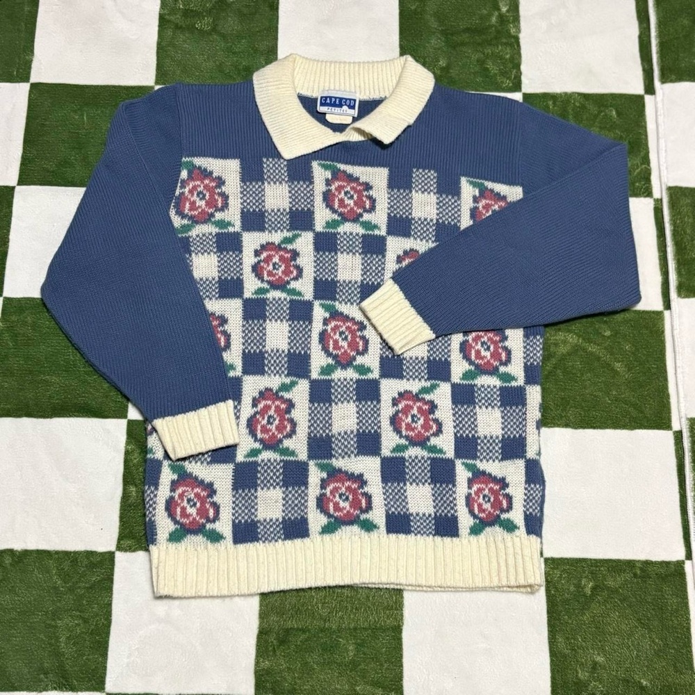 Women’s S Vintage Cape Cod Collared Knit Sweater in Floral Print